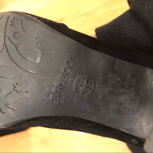 (US 5.5) Basically NEW Black Booties - Picture 7 of 8